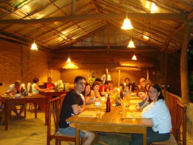 Jays Holiday Resort Хабарана Экстерьер фото